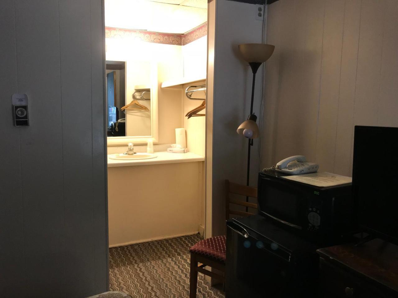 Holiday House Motel Hillsdale Bagian luar foto
